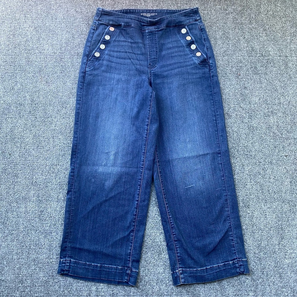 Chicos Pull On Wide Leg Ankle Jeans Size 8R Blue Stretch Sailor Button Pocket